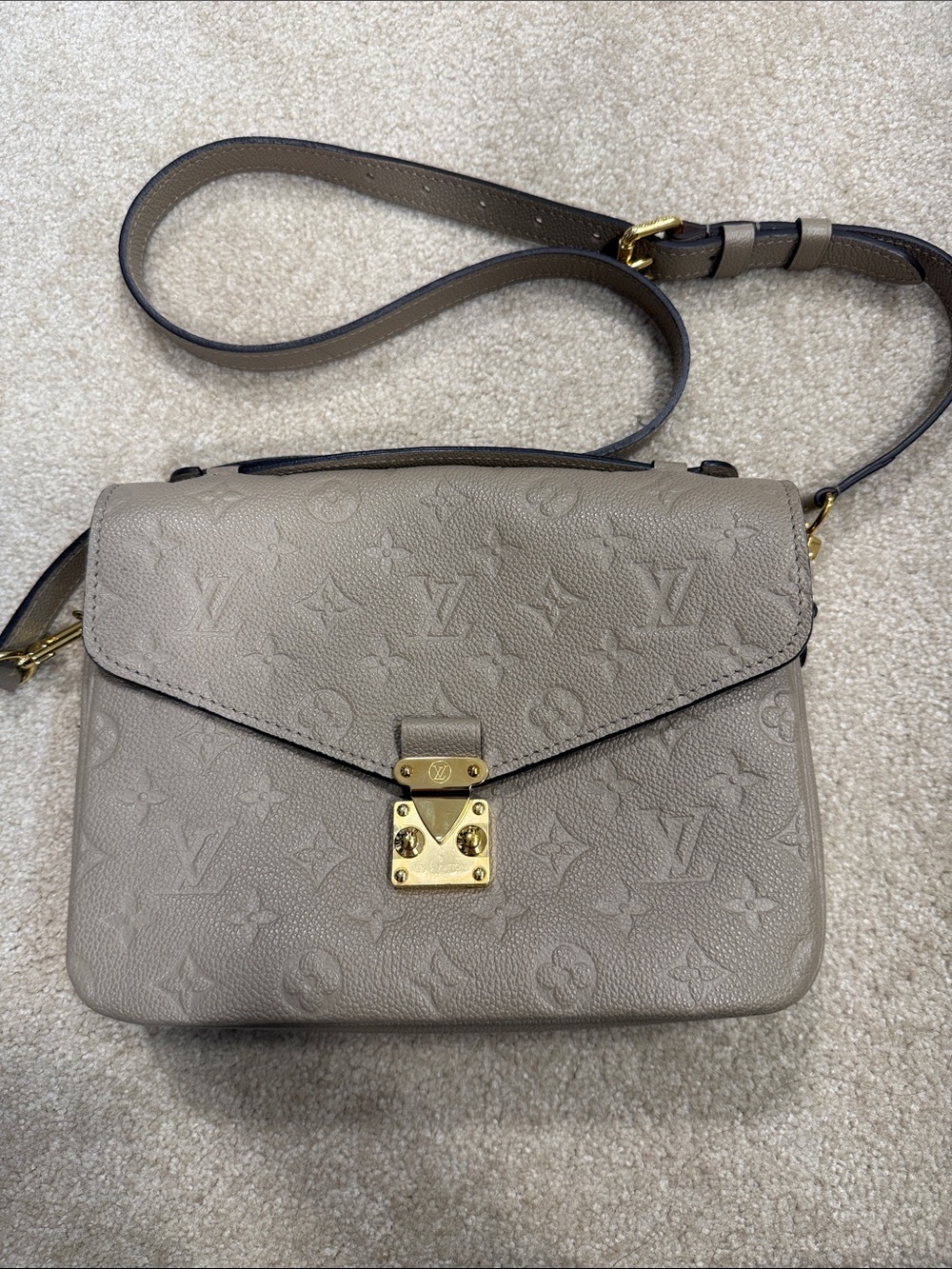 Louis Vuitton Taupe/Gray Monogram Pochette Crossbody with Gold Hardware